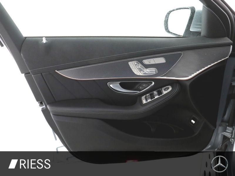 Mercedes EQC400 4M AMG Sport Distr HUD Schiebe Tritt