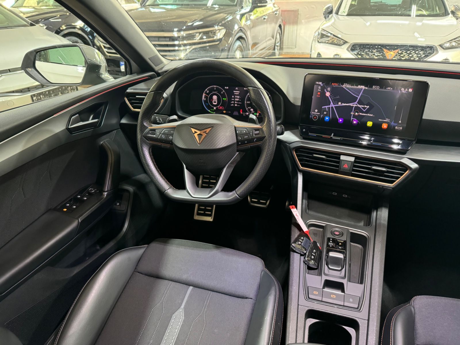 Cupra Leon Sportstourer e-Hybrid/AHK/GRA/LED/PDC