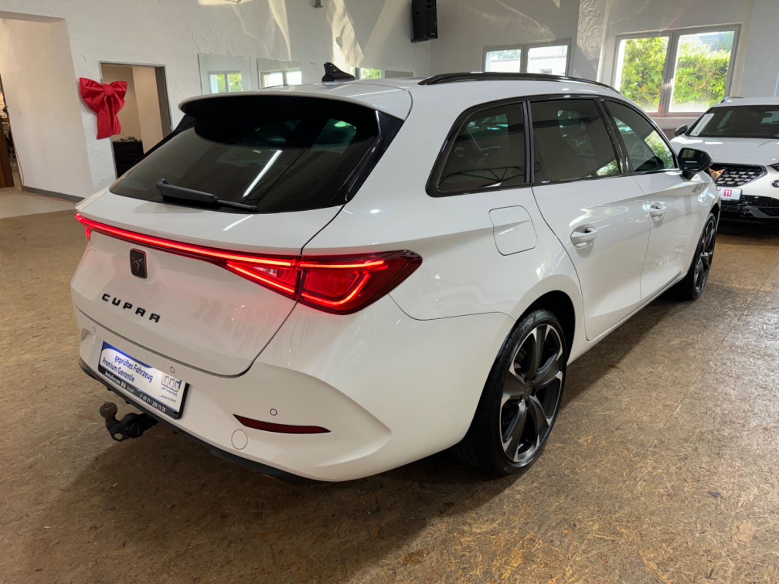 Cupra Leon Sportstourer e-Hybrid/AHK/GRA/LED/PDC