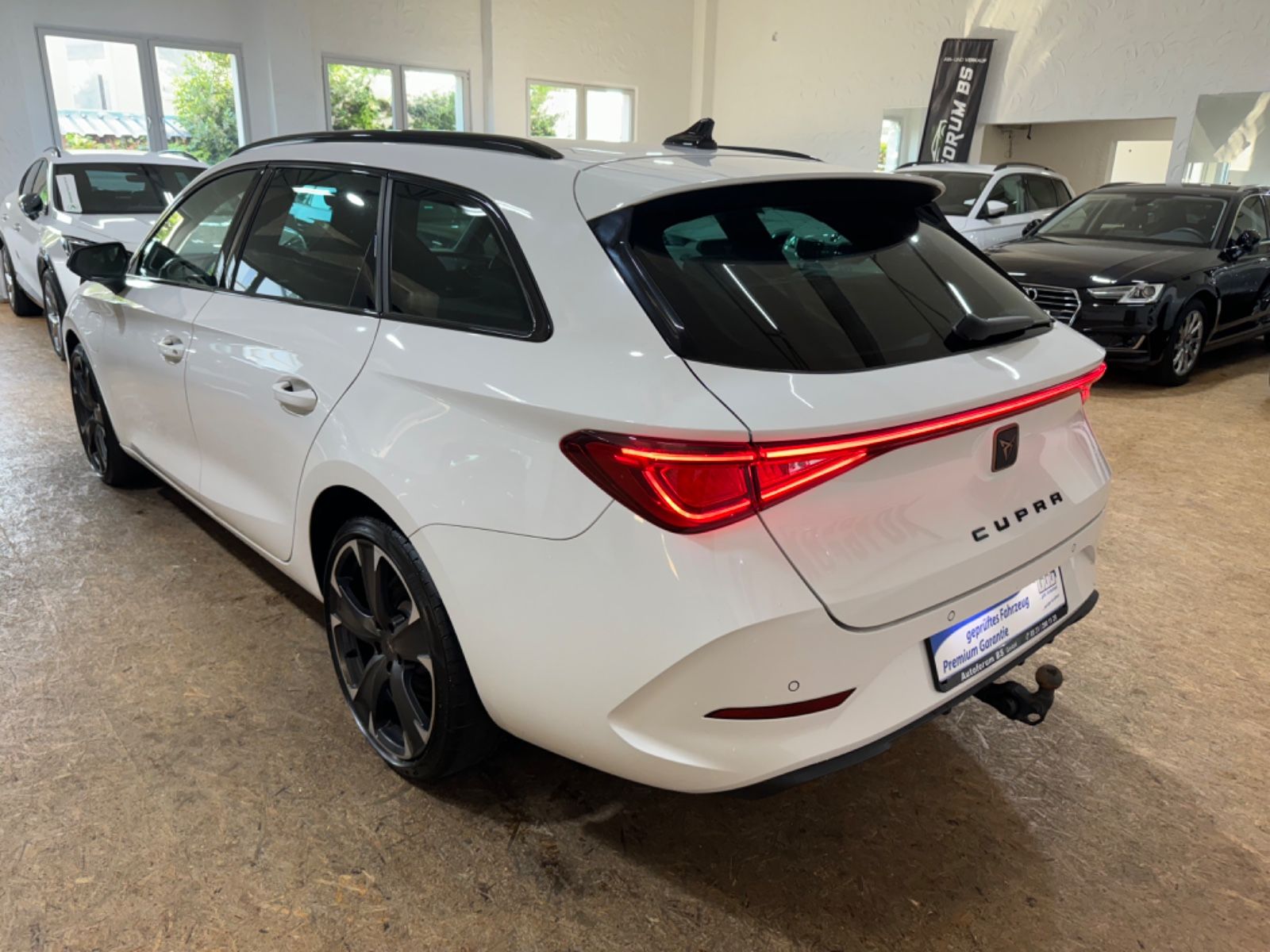 Cupra Leon Sportstourer e-Hybrid/AHK/GRA/LED/PDC