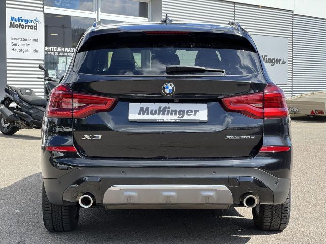 BMW X3 x30e Leder ACC Kamera PanoDach LiveProf.Ha/Ka