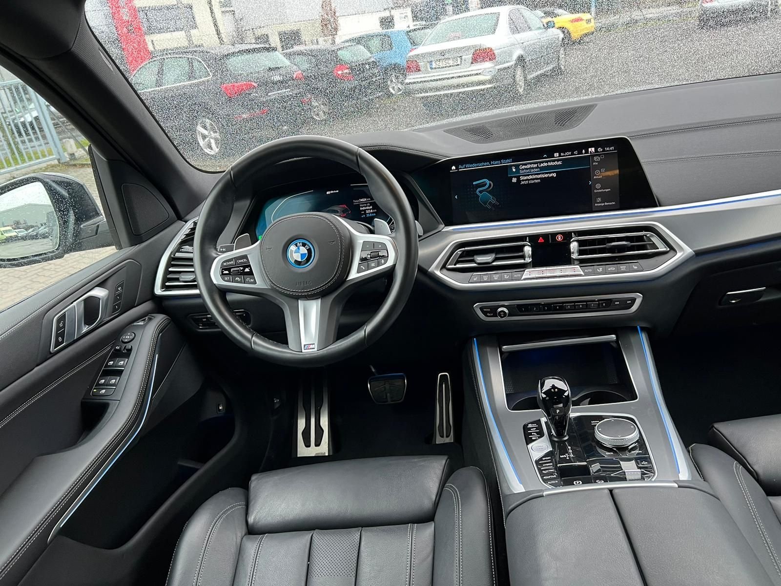 BMW X5 xDrive 45 e M Sportpaket-INDIVIDUAL