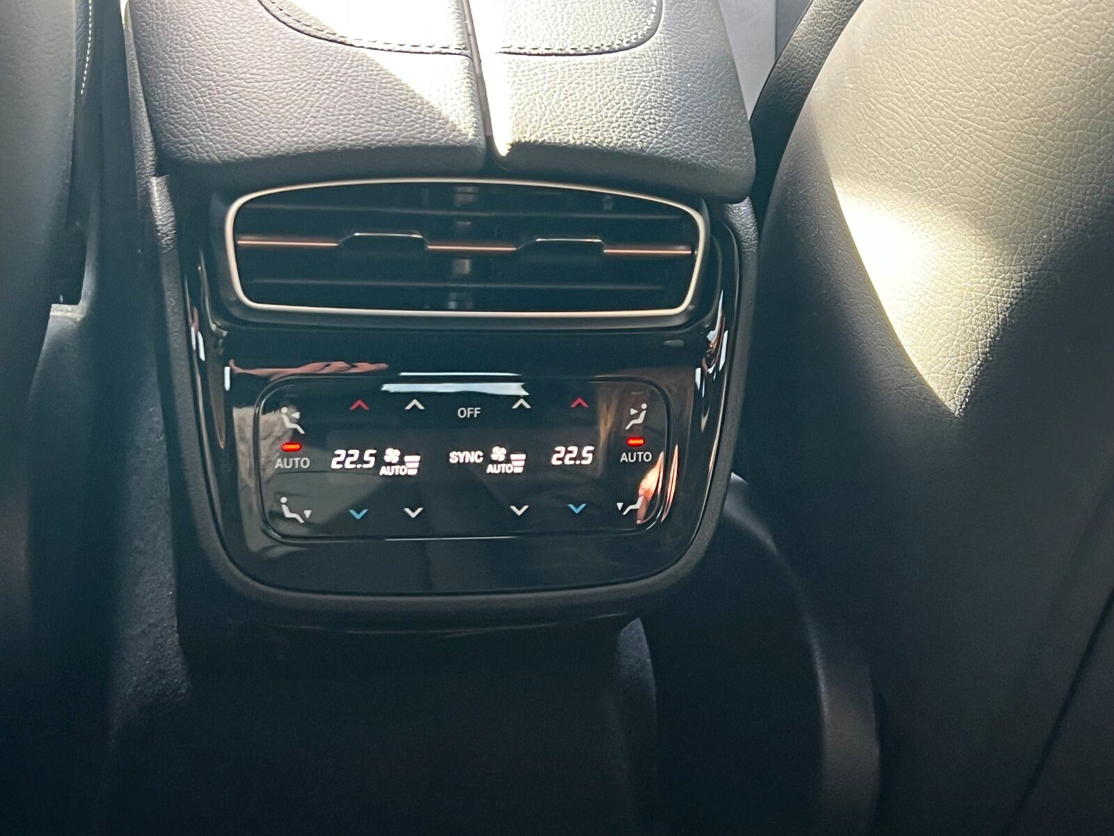 Mercedes EQE350+ AMG D-Light Distronic Abrisskante TOP