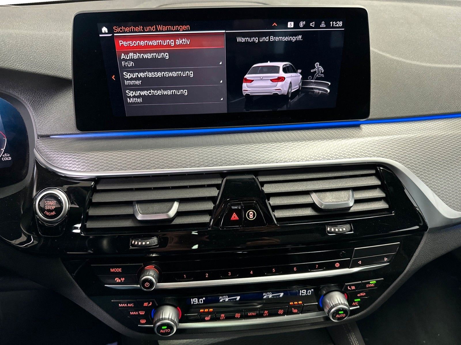 BMW 520d - 190 hk Steptronic Touring
