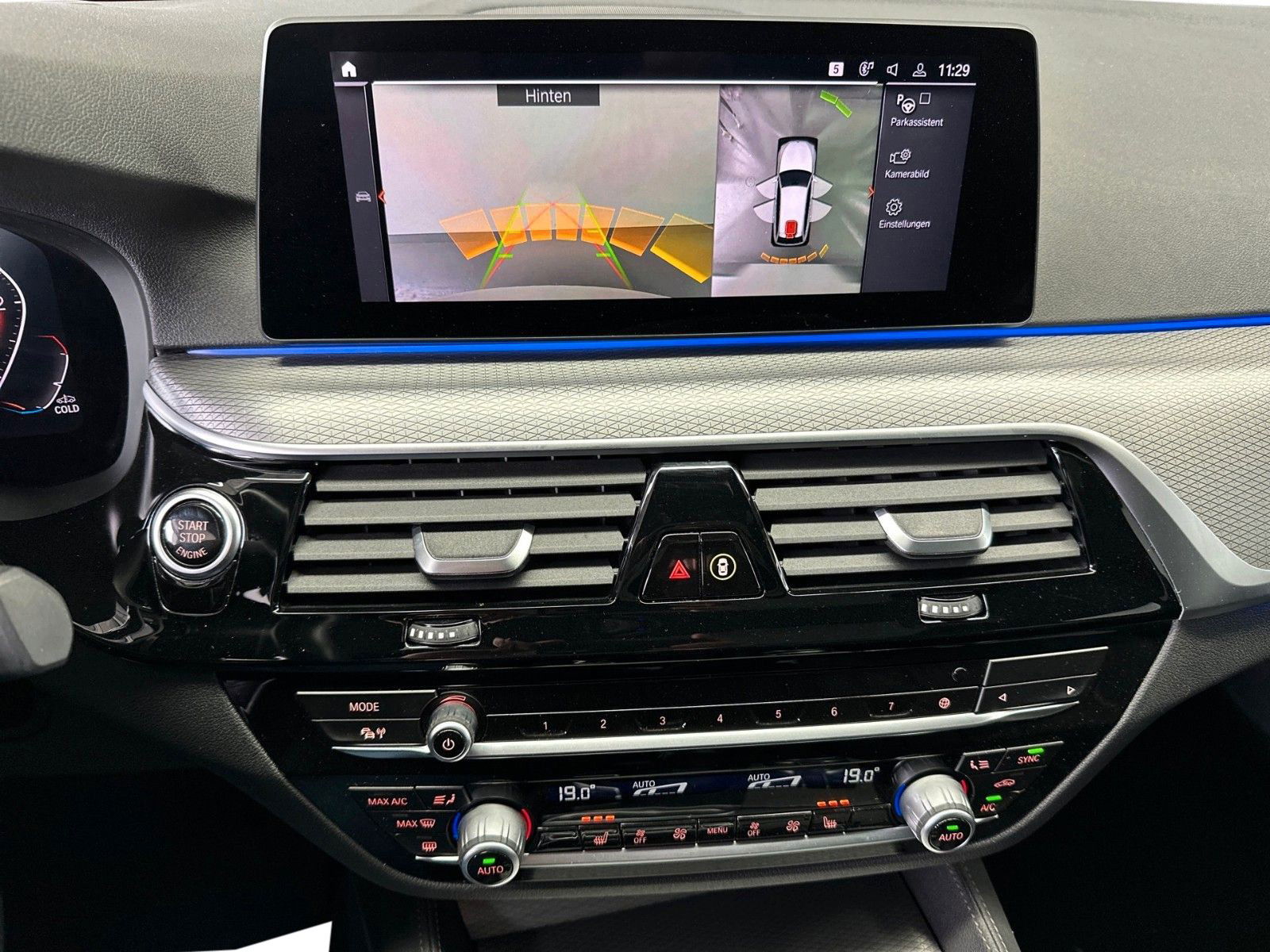 BMW 520d - 190 hk Steptronic Touring