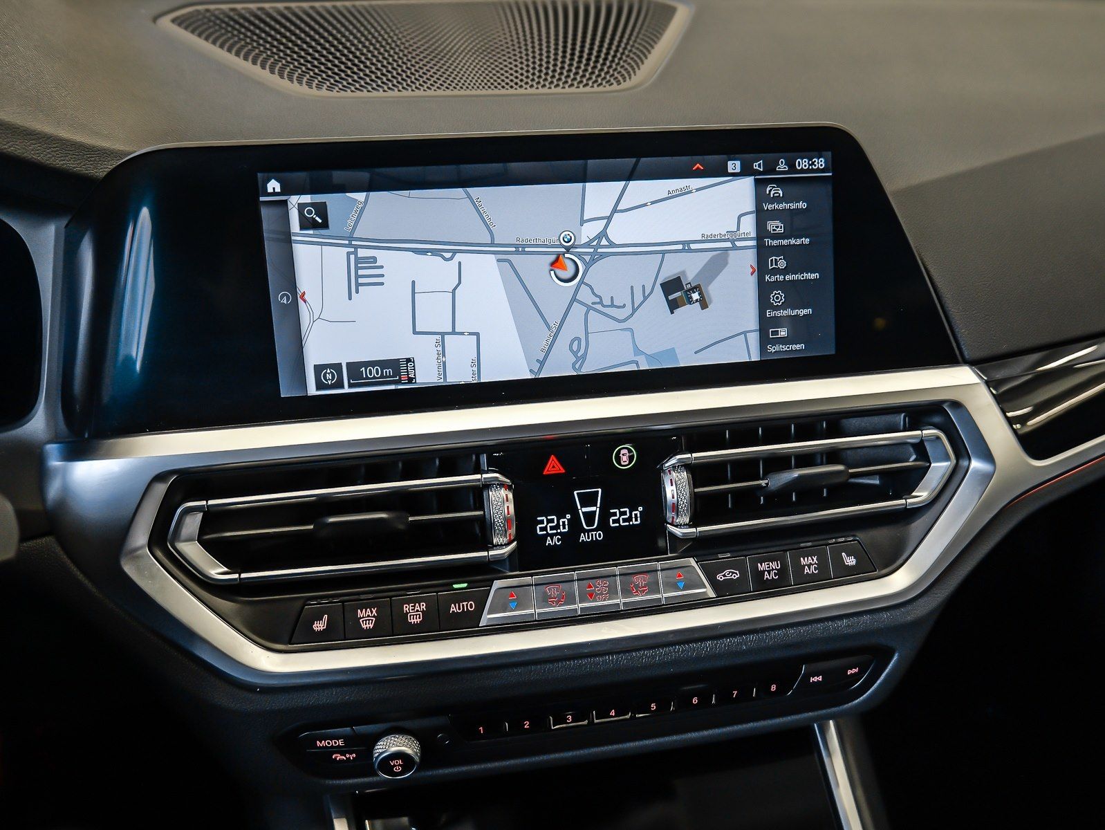 BMW 330i Sport-Line Aut Navi LED PDCv+h Shz DAB 17"