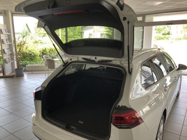 VW Golf VIII Variant 1.5 TSI 6-Gang Life OPF (EURO
