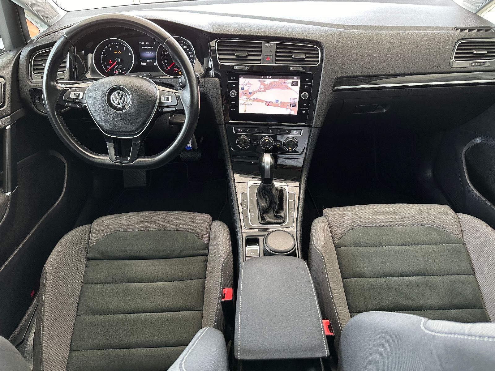 VW Golf Variant Highline 1.5TSI Navi ACC LED 5J.Ga