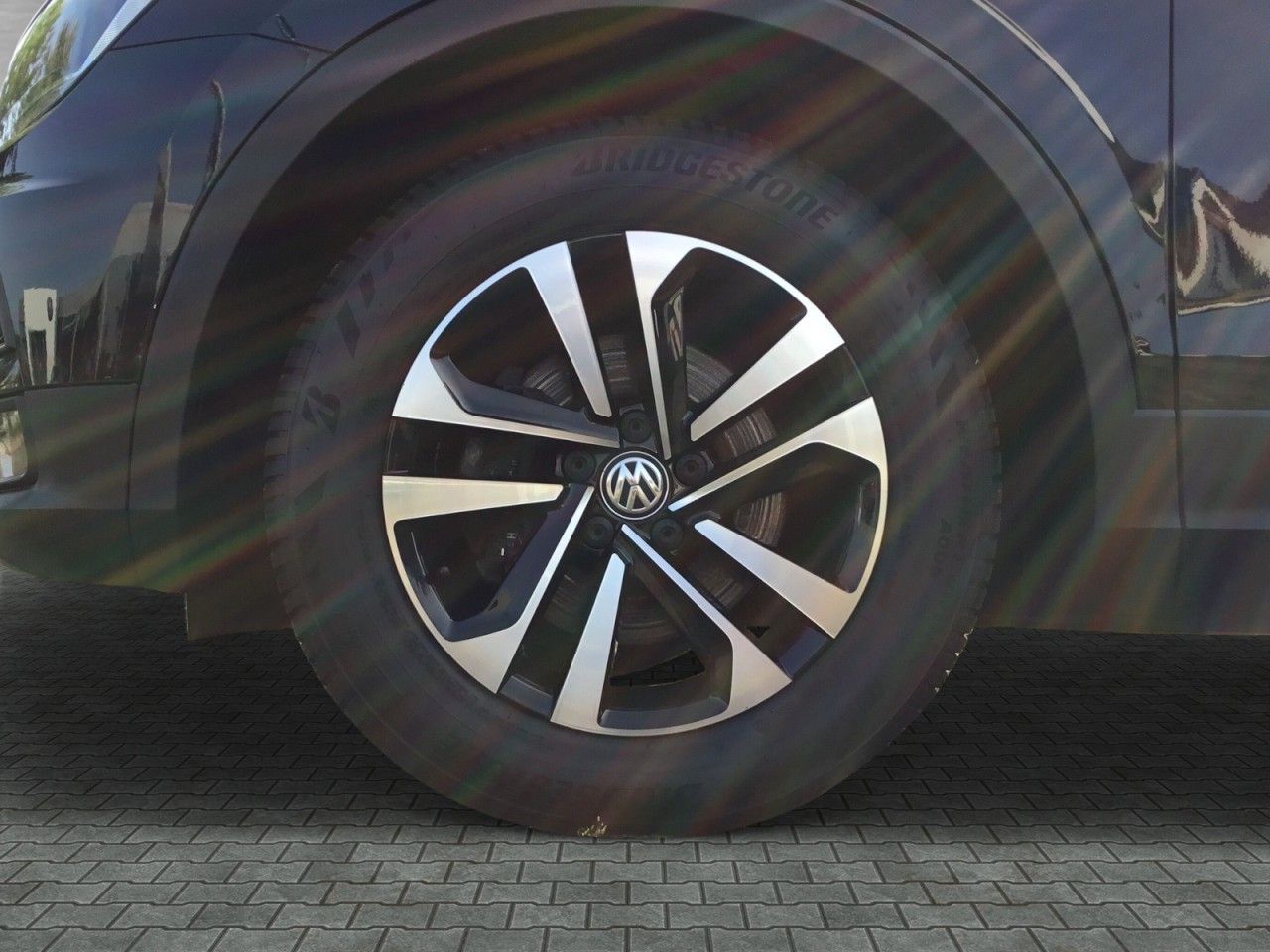 VW Tiguan 2.0 TDI IQ.DRIVE++AHK++Navi++Winterpaket+