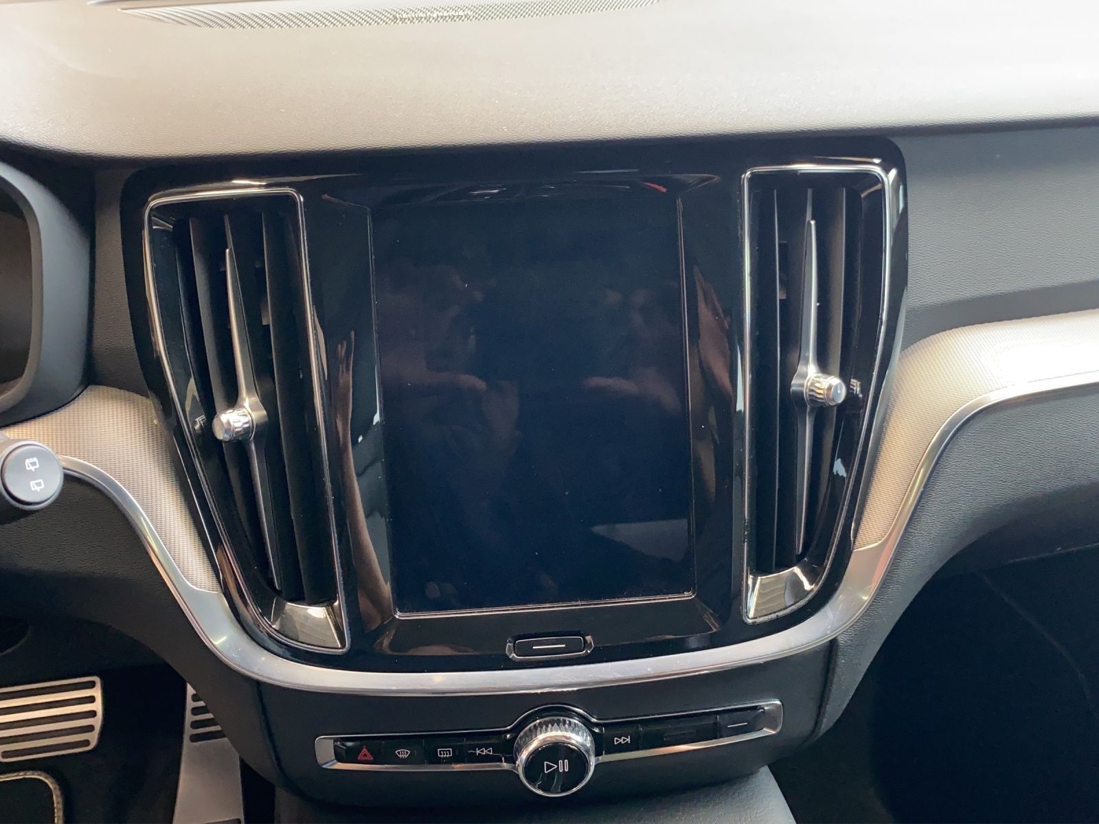 Volvo V60 Kombi T6 Twin Engine R Design FLA HUD LM SD