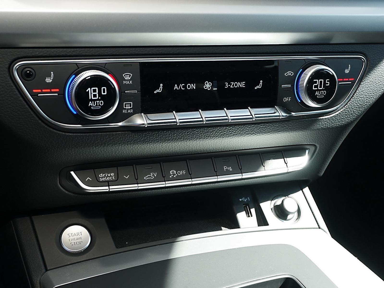 Audi Q5 50 TFSI e S line AHK Matrix RüKa