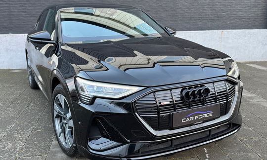 Audi e-tron 55 95 kWh S-Line Black Edition - 408 hk quattro