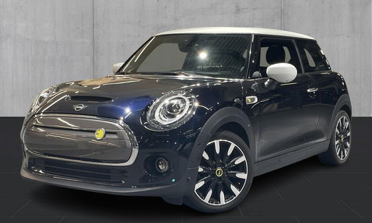 MINI Cooper SE  Maximise 3d