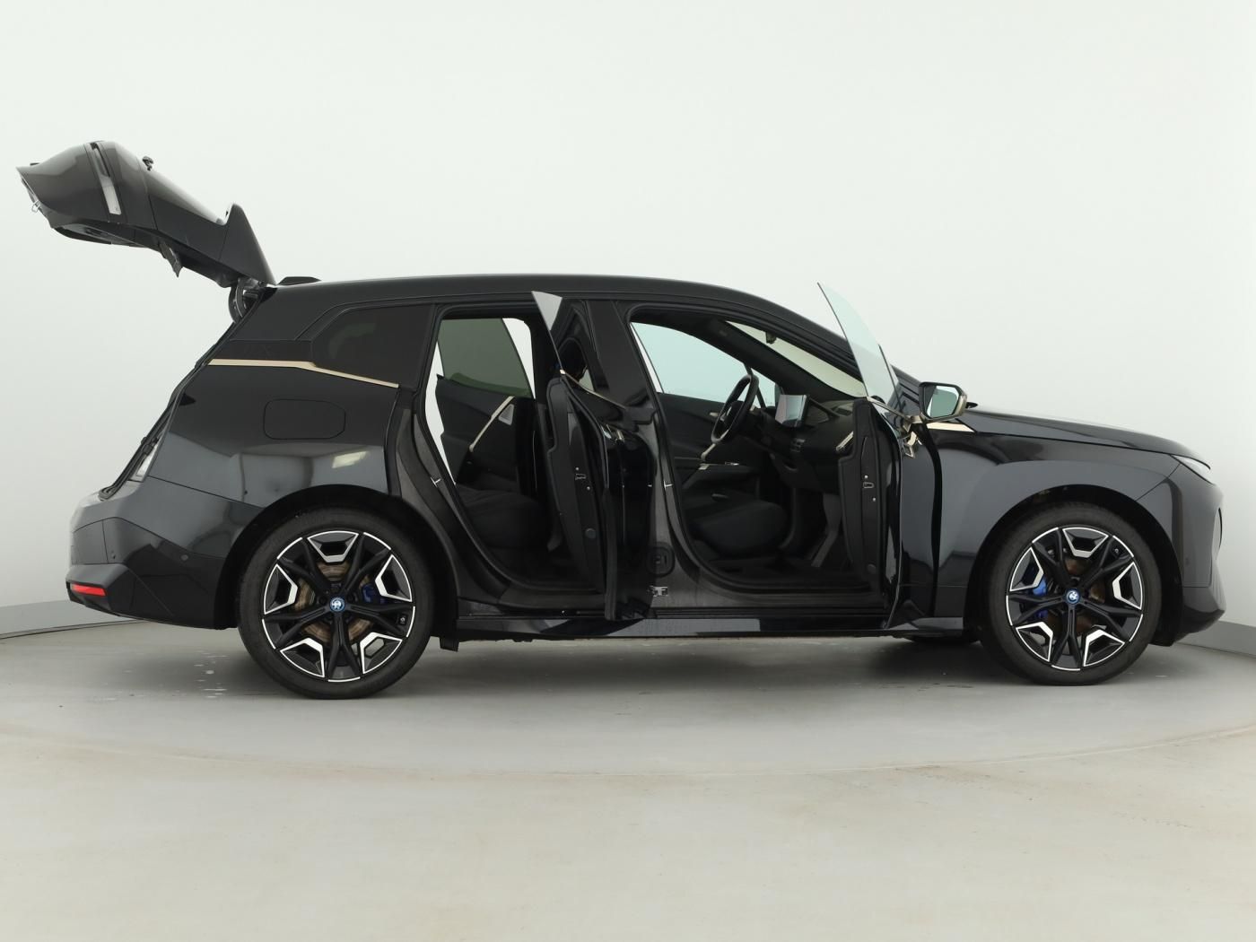 BMW xDrive50 Sport *AHK*Standh*Laser*22 Zoll*HUD