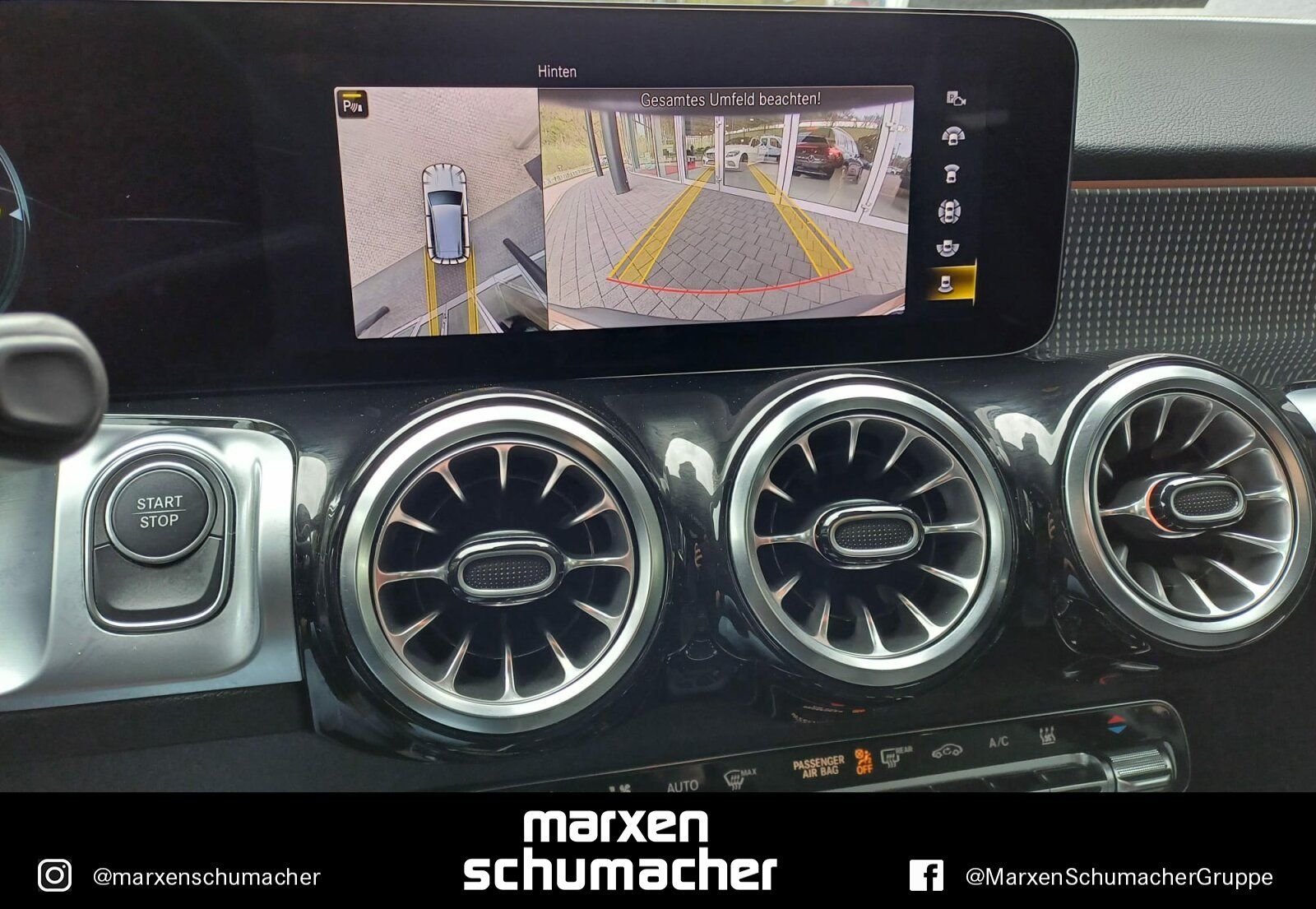 Mercedes EQB300 4M Progressive Distr+Pano+360°+LED+Sound