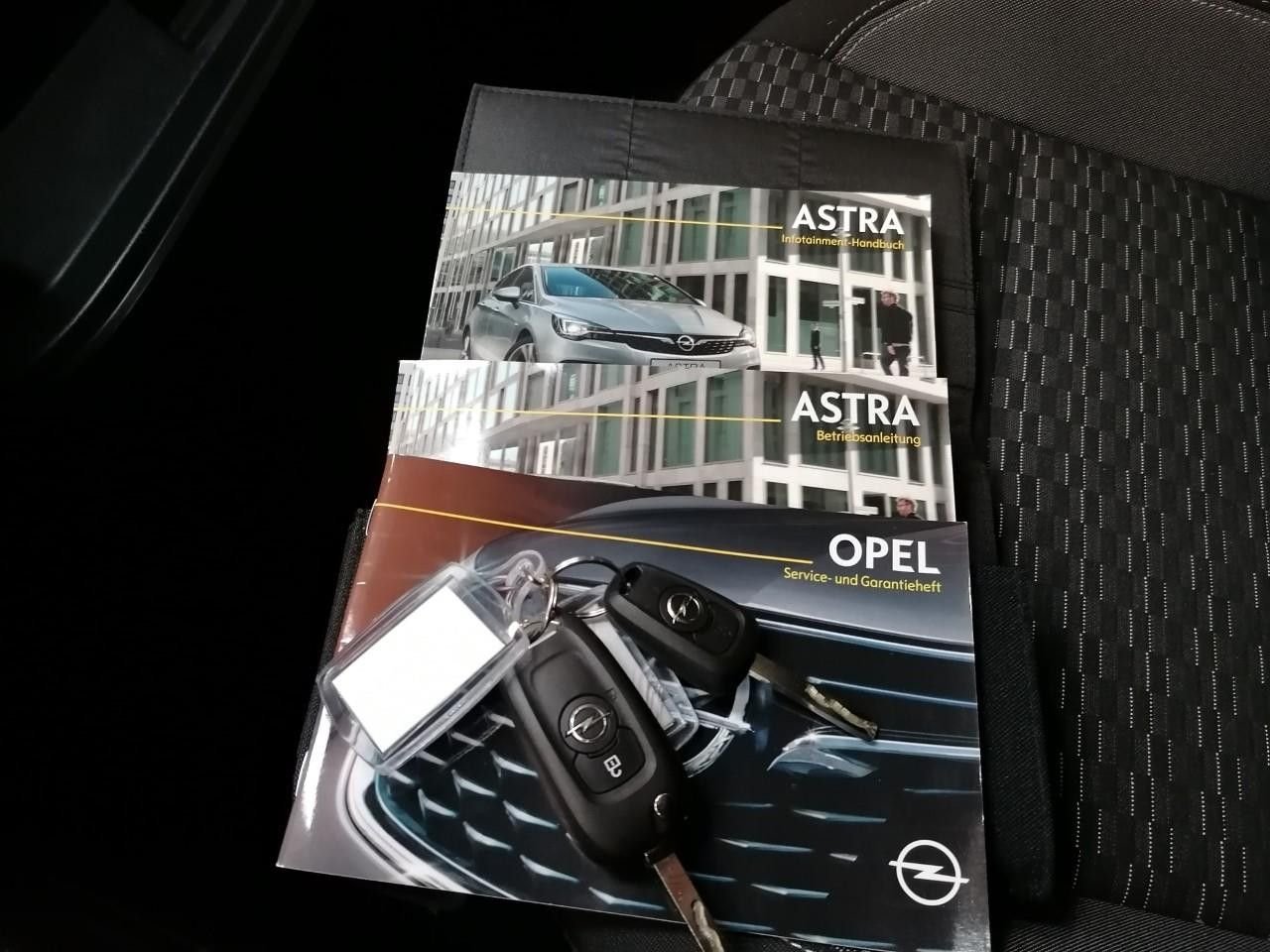 Opel Astra K ST Edition S/S NAVI PDC v+h DAB Sitzhzg