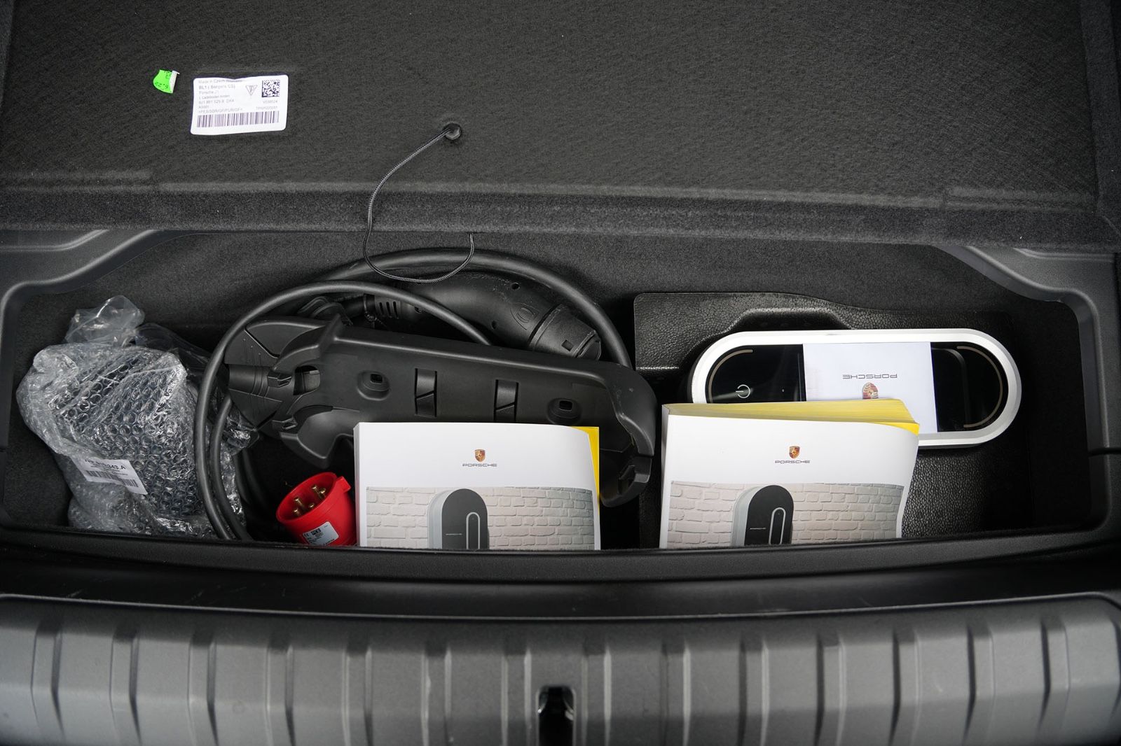 Porsche Taycan Sport Turismo LEDER BEIGE-ACC-LUFTF.-PANO