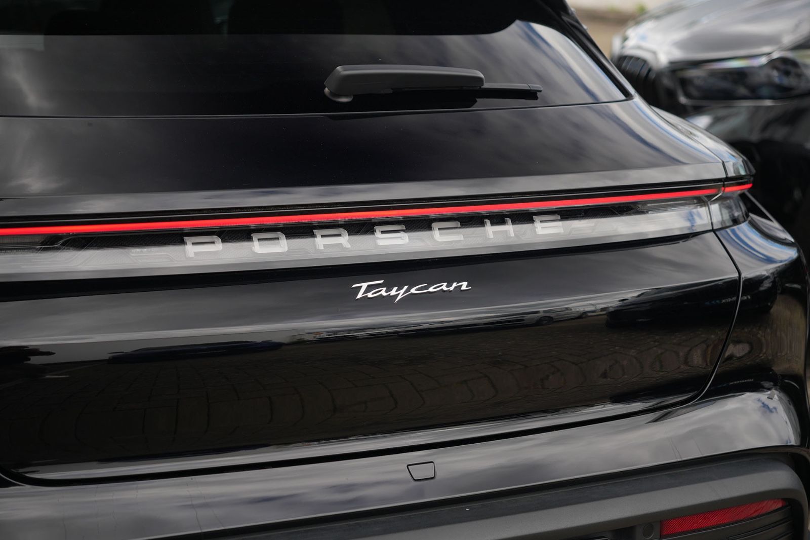 Porsche Taycan Sport Turismo LEDER BEIGE-ACC-LUFTF.-PANO