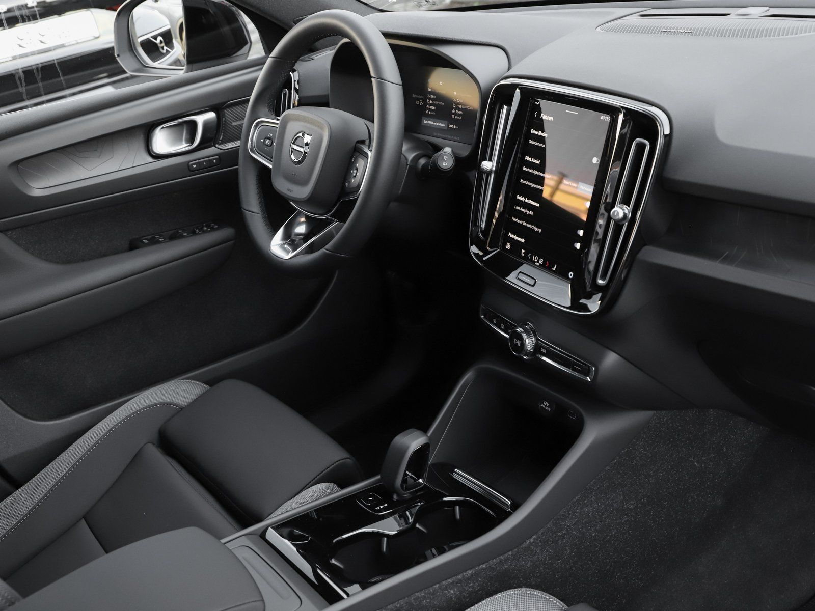 Volvo XC40 Ultimate Recharge Pure Electric AWD TWIN So