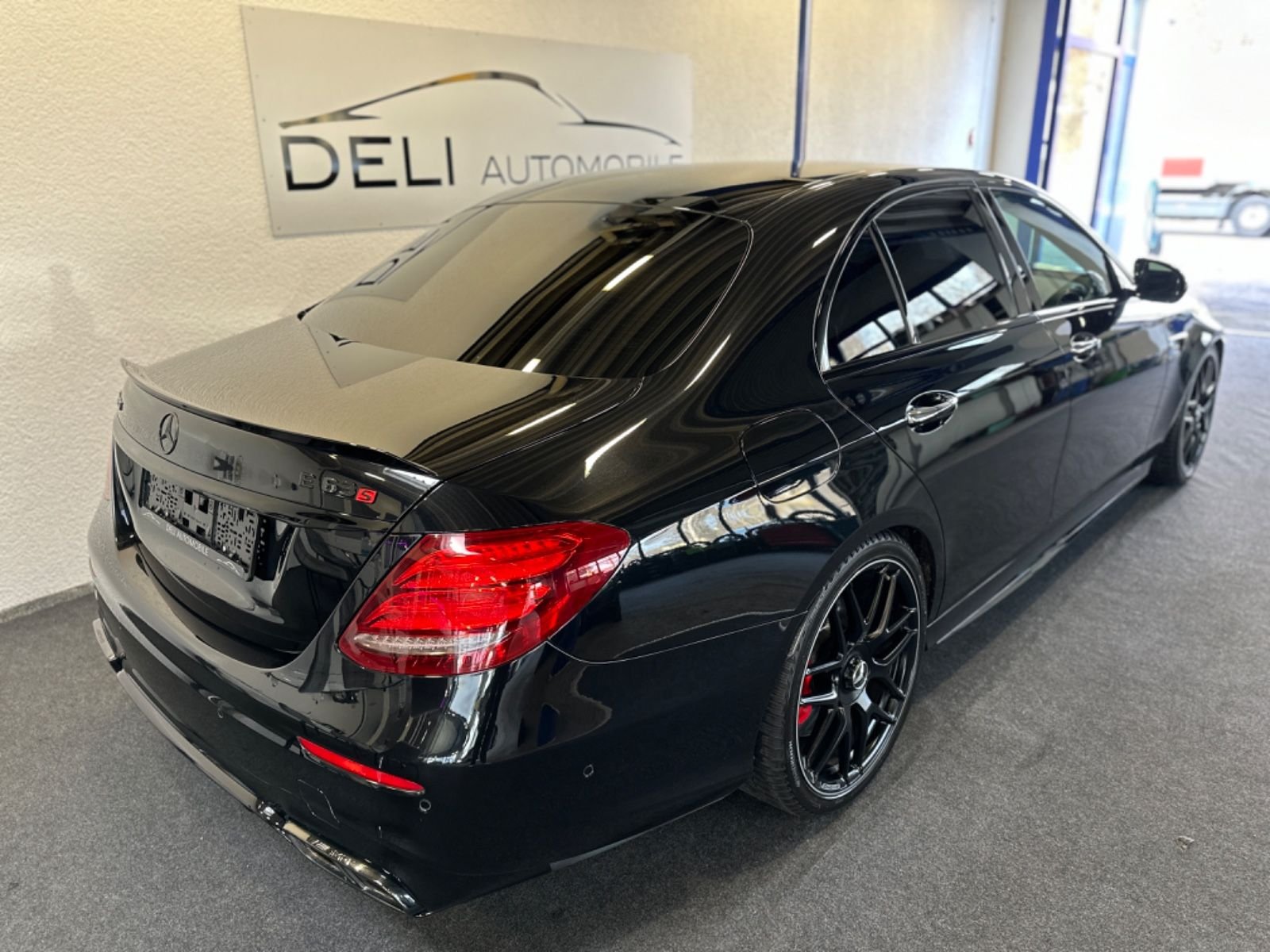 Mercedes E63 S AMG *4Matic+*Junge Sterne*Performance*