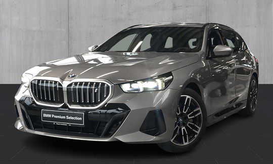 BMW i5  eDrive40 Touring M-Sport 5d