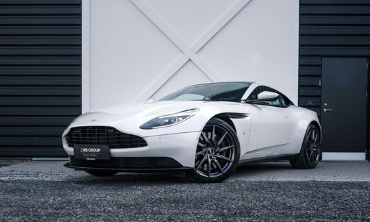 Aston Martin DB11 5,2 V12 Coupé aut. 2d