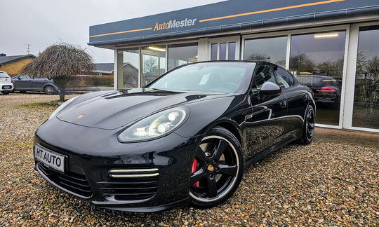 Porsche Panamera GTS GTS 4.8 V8 - 440 hk 4x4 PDK