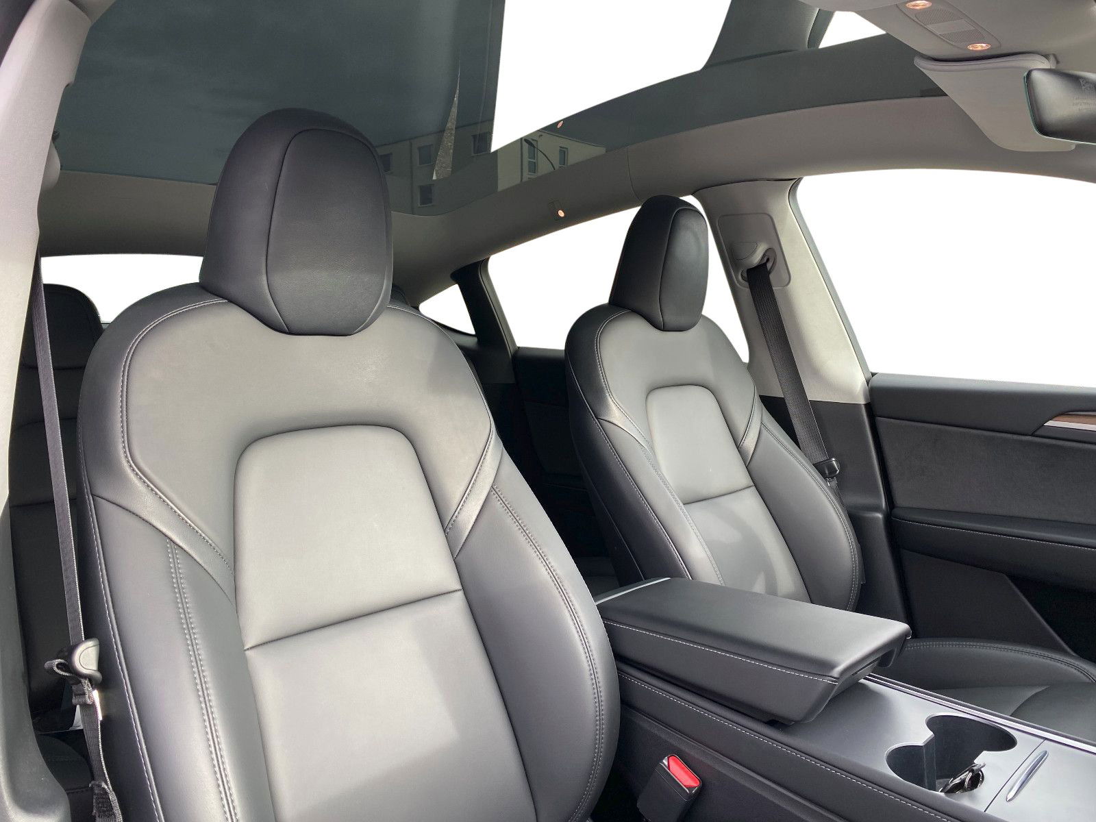 Tesla Model Y Maximum Range; Dual Motor AWD