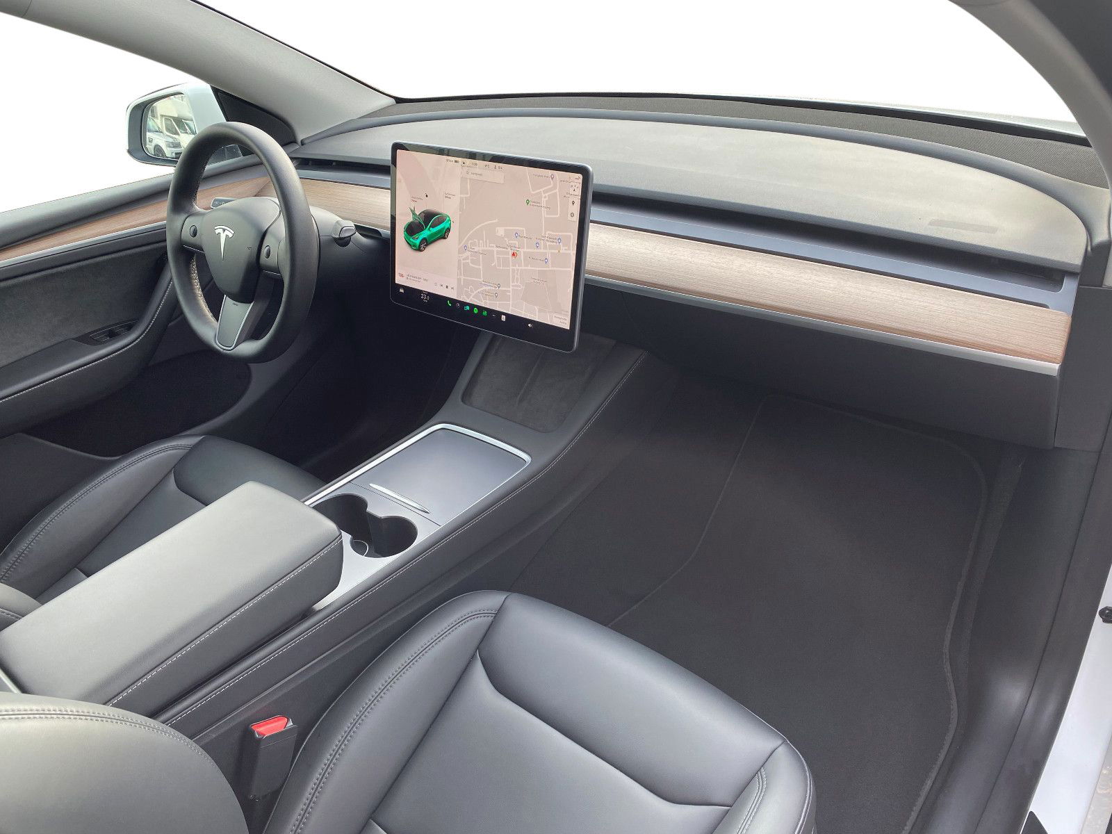 Tesla Model Y Maximum Range; Dual Motor AWD