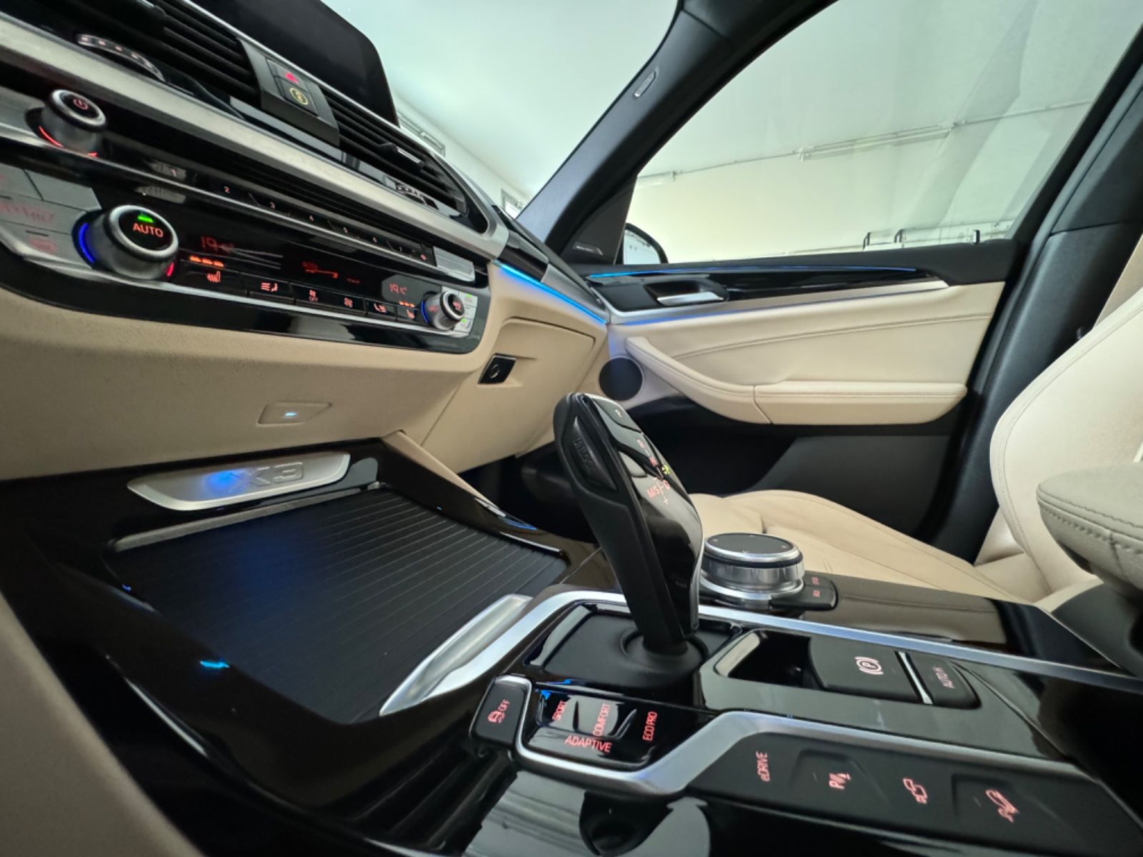 BMW X3 30e xDr*ACC*X LINE*PANO*360*MEMORY*HUD*H/K*20