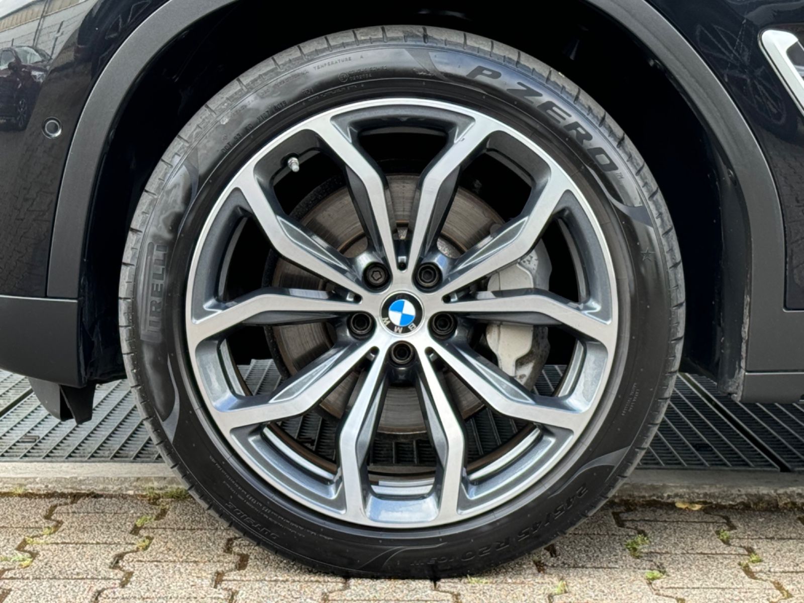 BMW X3 30e xDr*ACC*X LINE*PANO*360*MEMORY*HUD*H/K*20