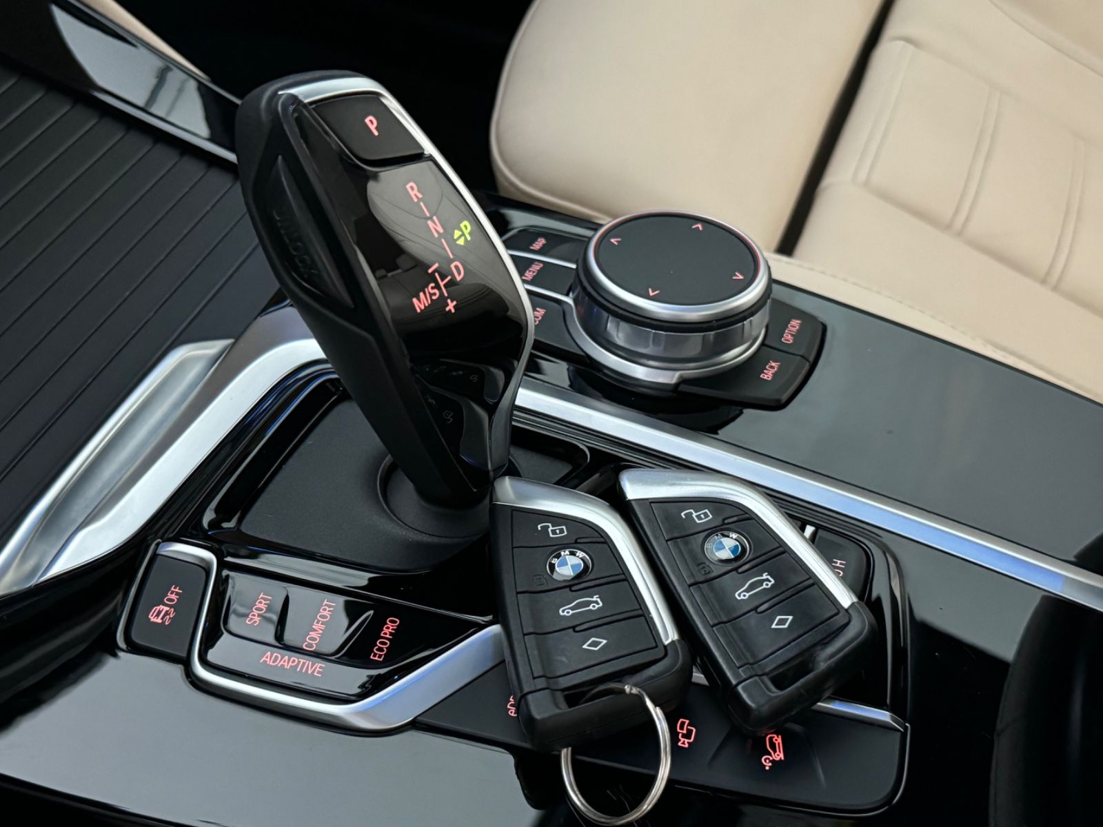 BMW X3 30e xDr*ACC*X LINE*PANO*360*MEMORY*HUD*H/K*20