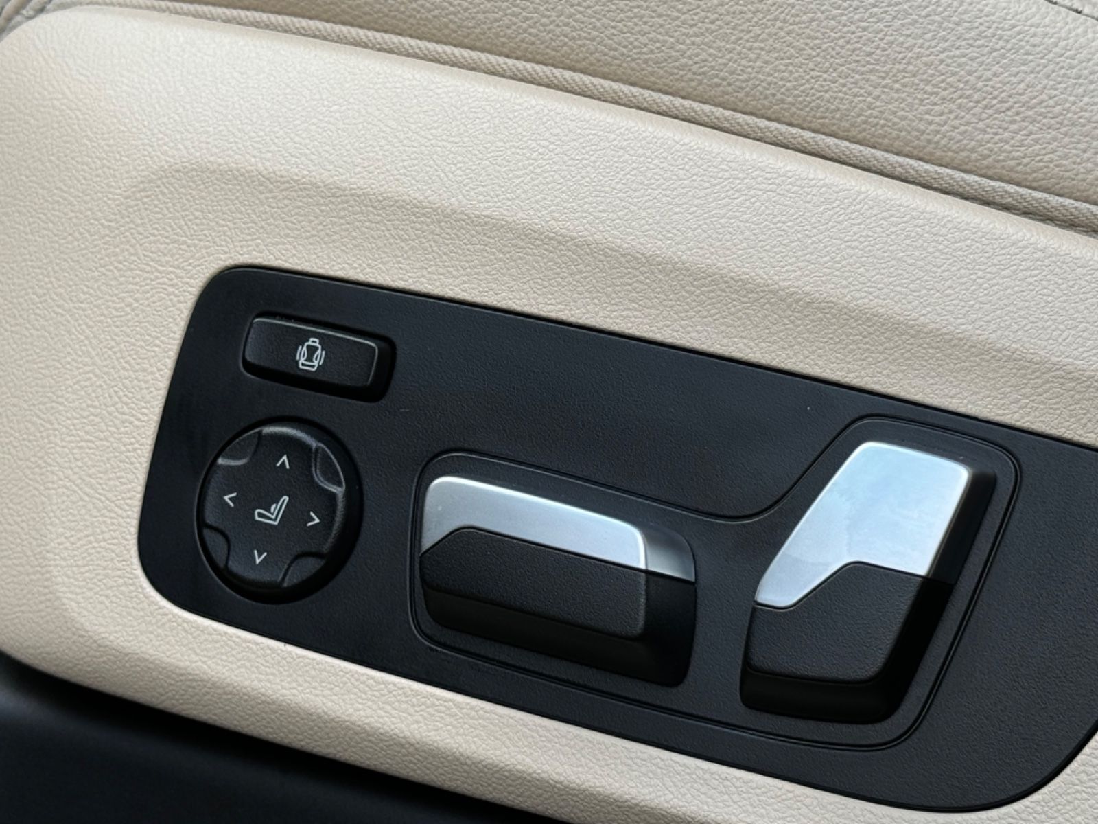 BMW X3 30e xDr*ACC*X LINE*PANO*360*MEMORY*HUD*H/K*20