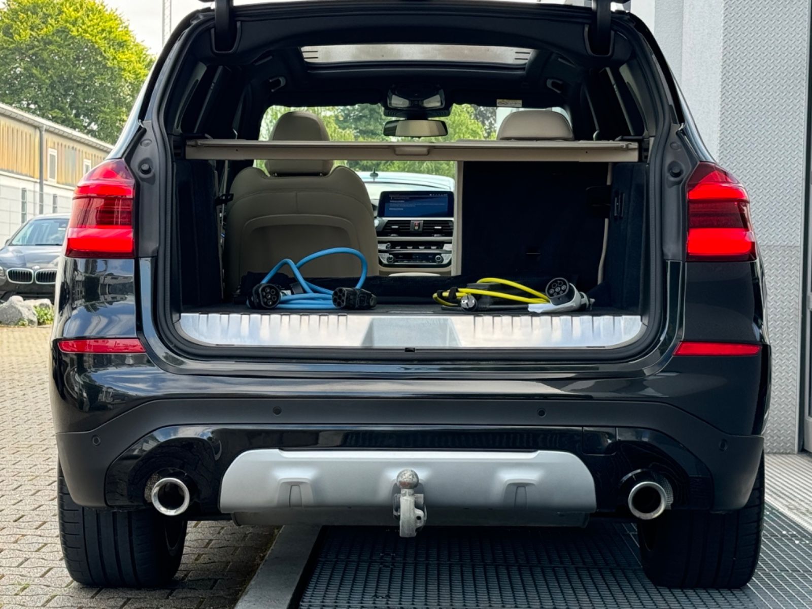 BMW X3 30e xDr*ACC*X LINE*PANO*360*MEMORY*HUD*H/K*20