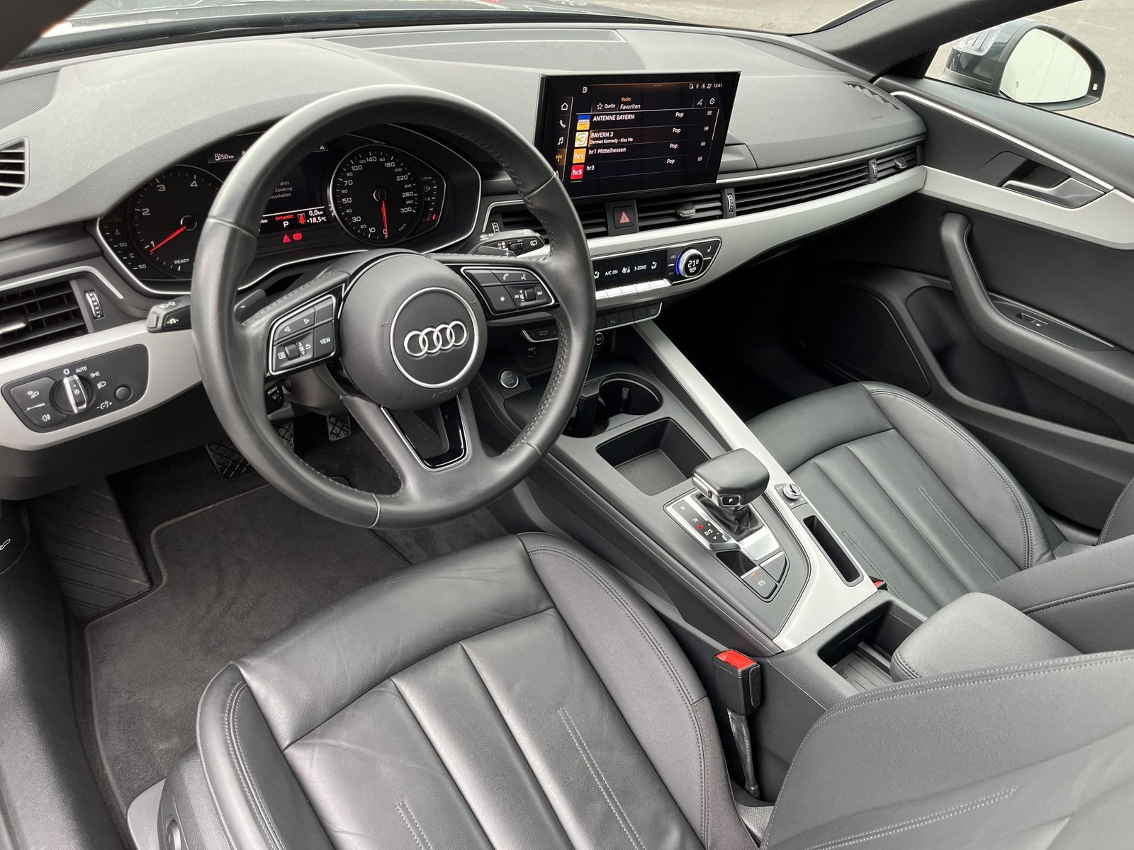 Audi A4 Avant 2.0 TDI S tronic advanced 320€ o. Anzah