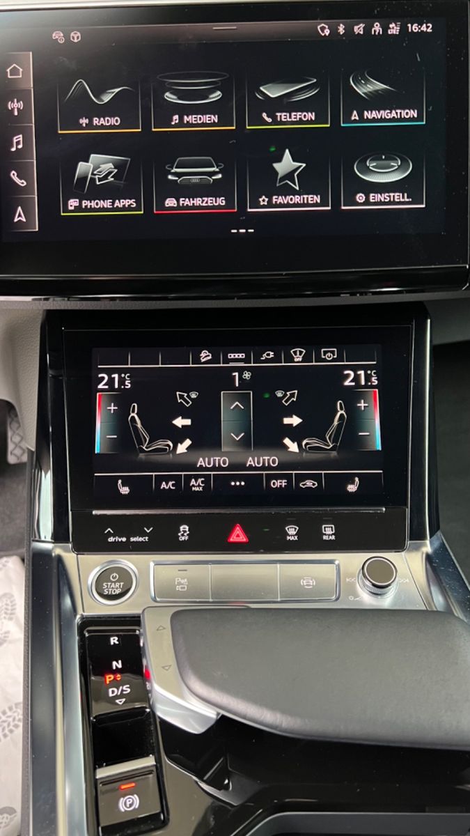 Audi e-tron 55 quattro S line Navi*HUD*22Z*Nachtsicht