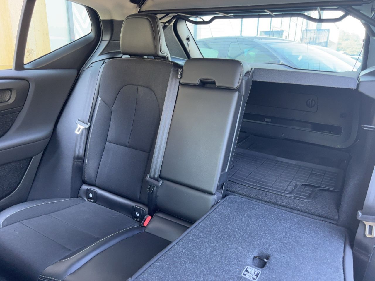 Volvo XC40 XC 40 Momentum Pro AWD Bluetooth Navi LED Klima