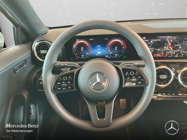 Mercedes A250 e Style/MBUX HighEnd/LED/Tw/Kamera/SHZ/PTS