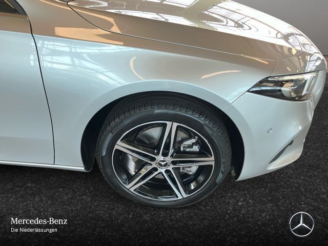 Mercedes A250 e Style/MBUX HighEnd/LED/Tw/Kamera/SHZ/PTS