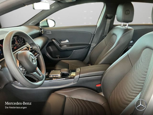 Mercedes A250 e Style/MBUX HighEnd/LED/Tw/Kamera/SHZ/PTS