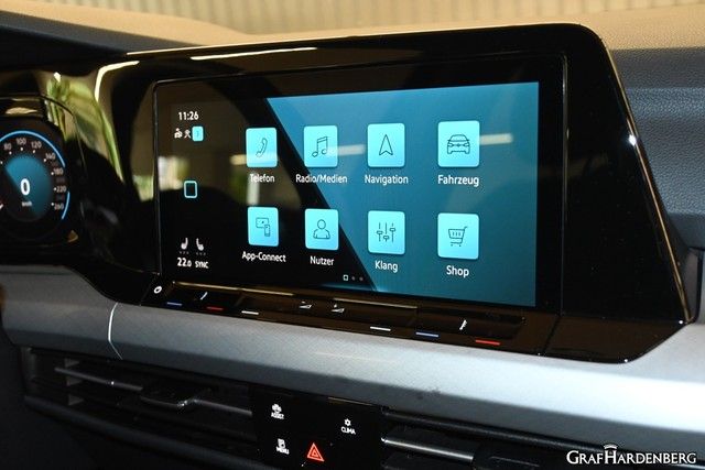 VW Golf VIII Lim 1.5 TSI Life StHzg LED SzHzg