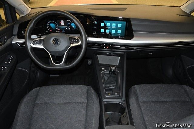 VW Golf VIII Lim 1.5 TSI Life StHzg LED SzHzg