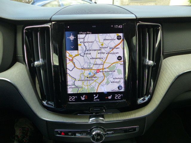 Volvo XC60 Inscription B4 Aut.EU6d*PANO*AHK*