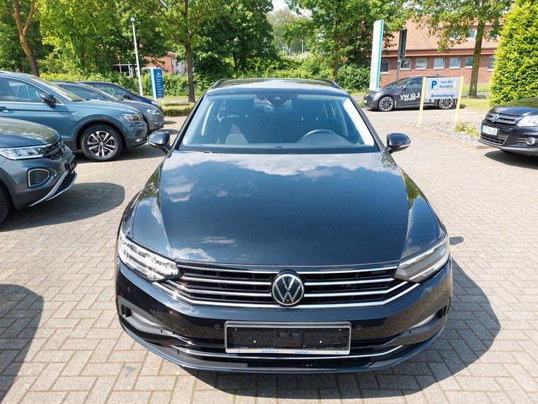 VW Passat  Variant 2,0 TDI Business *AHK*DSG*Standhz