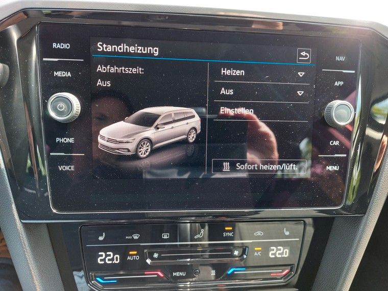VW Passat  Variant 2,0 TDI Business *AHK*DSG*Standhz