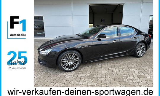 Maserati Ghibli 3.0 V6 LM 20´ Leder
