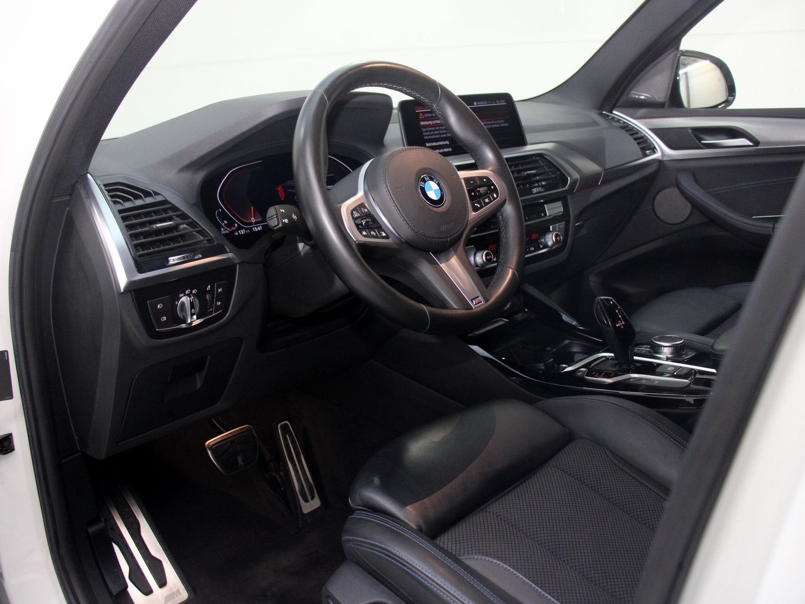BMW X3 xDrive30d ZA M Sport Head-Up HK HiFi DAB LED