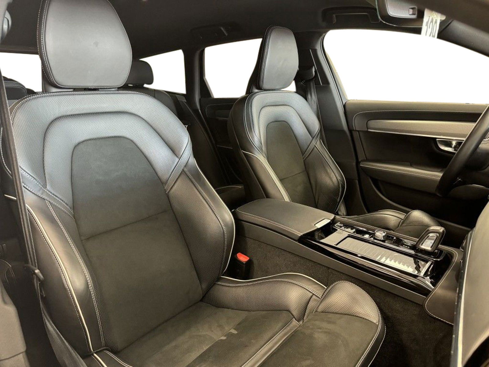 Volvo V90 Recharge T6 2.0 - 253 hk Plug-in Hybrid AWD Geartronic