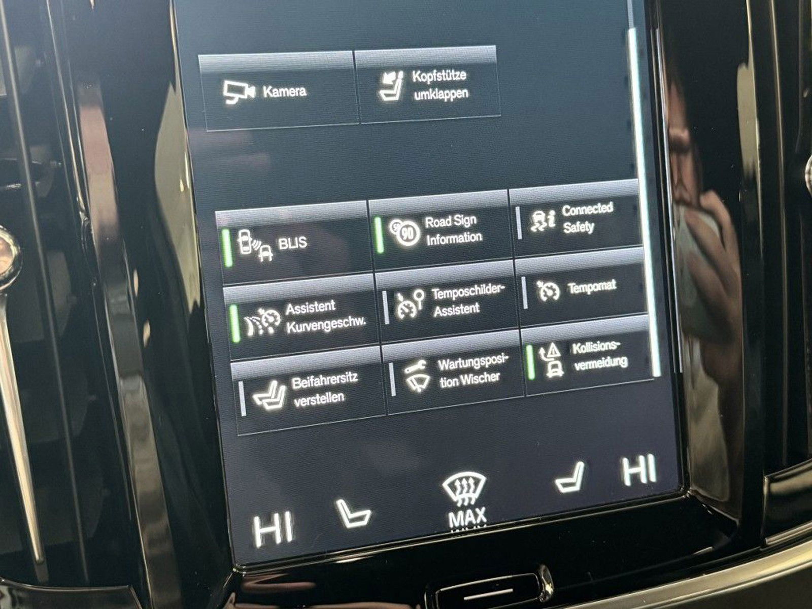 Volvo V90 Recharge T6 2.0 - 253 hk Plug-in Hybrid AWD Geartronic