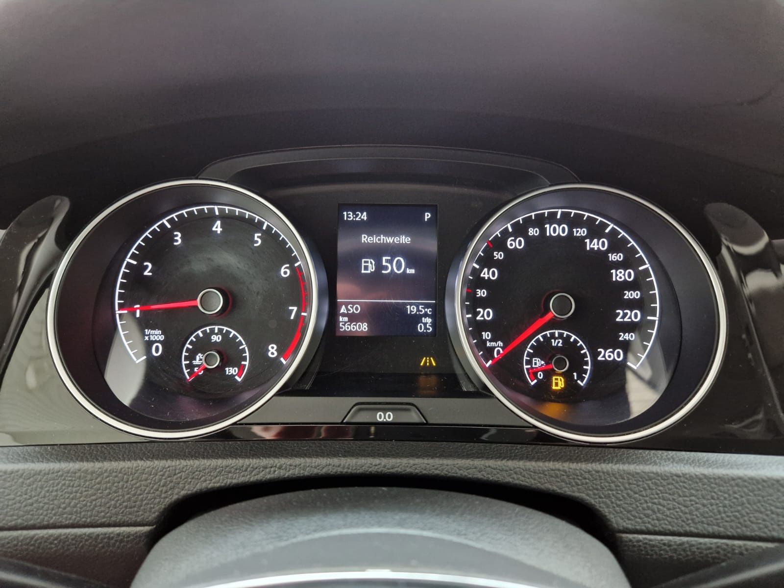 VW Golf VII Lim. IQ.DRIVE DSG LED Standheizung DAB+